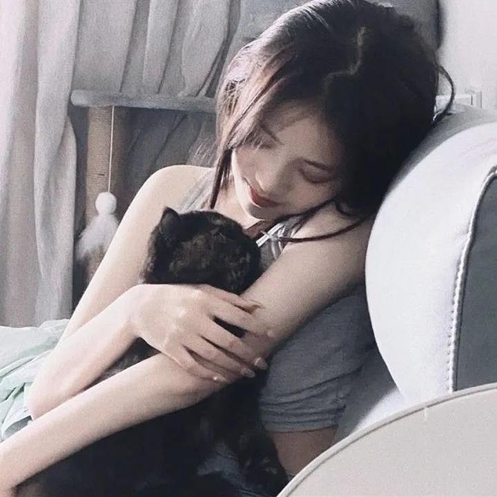 隐姓埋名五年她凭崽崽逆风翻盘